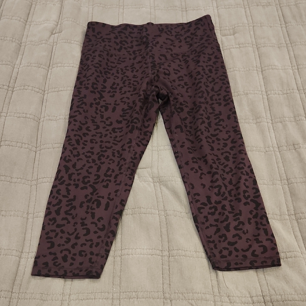 Zobha Dark Purple Animal Print Leggings Size XL!